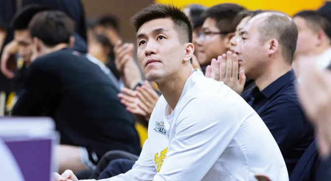全网稳定专业的足球篮球球料合集 | 周琦向北,艾伦向南,CBA将去向何方?插图5 全网稳定专业的足球篮球球料合集 | 周琦向北,艾伦向南,CBA将去向何方?插图5