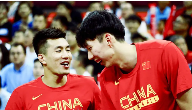 全网稳定专业的足球篮球球料合集 | 周琦向北,艾伦向南,CBA将去向何方?插图 全网稳定专业的足球篮球球料合集 | 周琦向北,艾伦向南,CBA将去向何方?插图